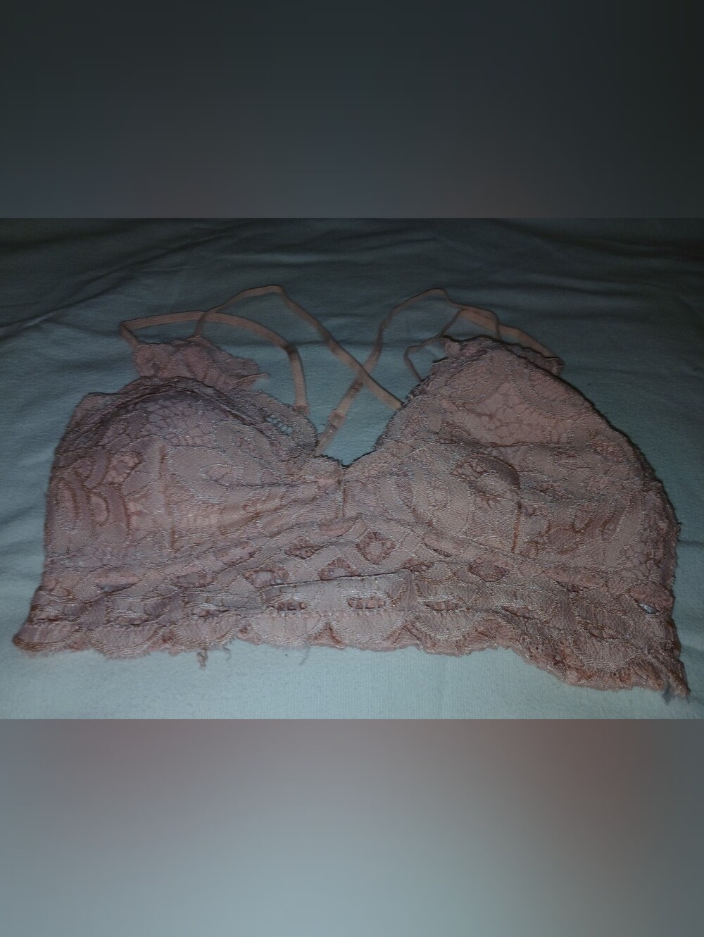 Pre-loved Women's Anemone Lace Bralette Crop Top in Dusty Pink.